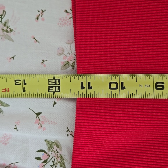 Pink leggings (red color) - Picture 7 of 9